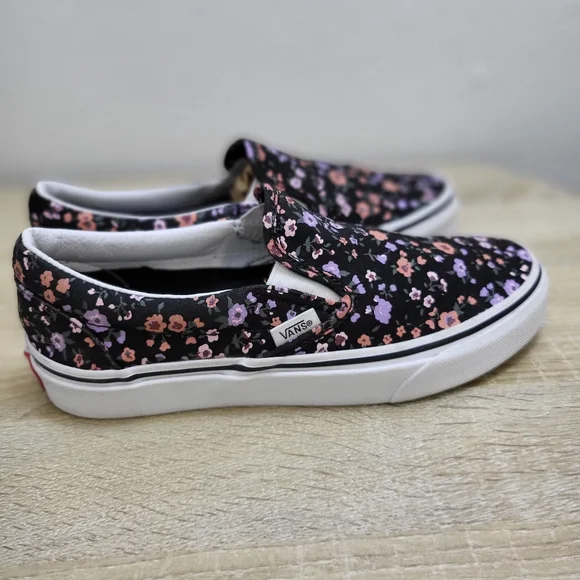 Vans Black and White Slip-On Sneakers - Picture 8 of 10